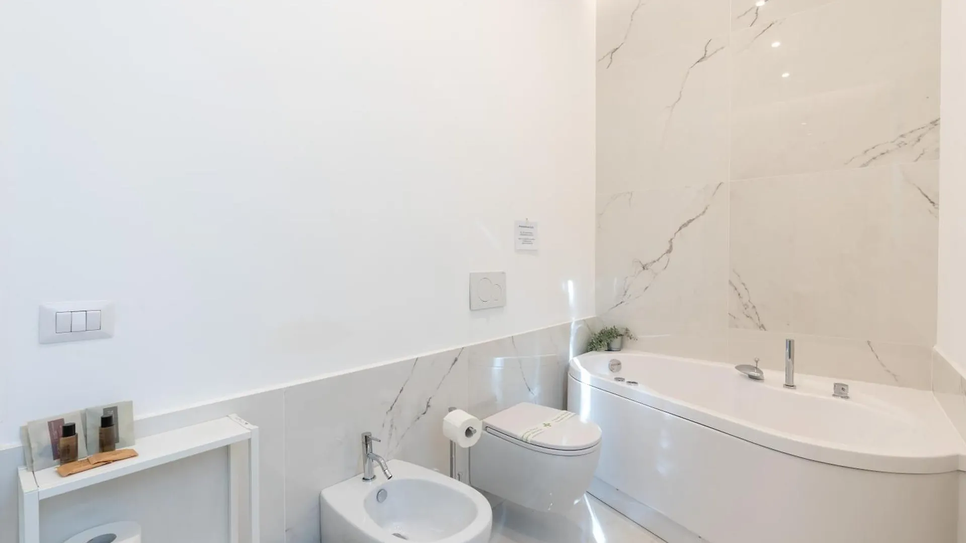 Elegante Appartamento Presso Vaticano Rome Apartment